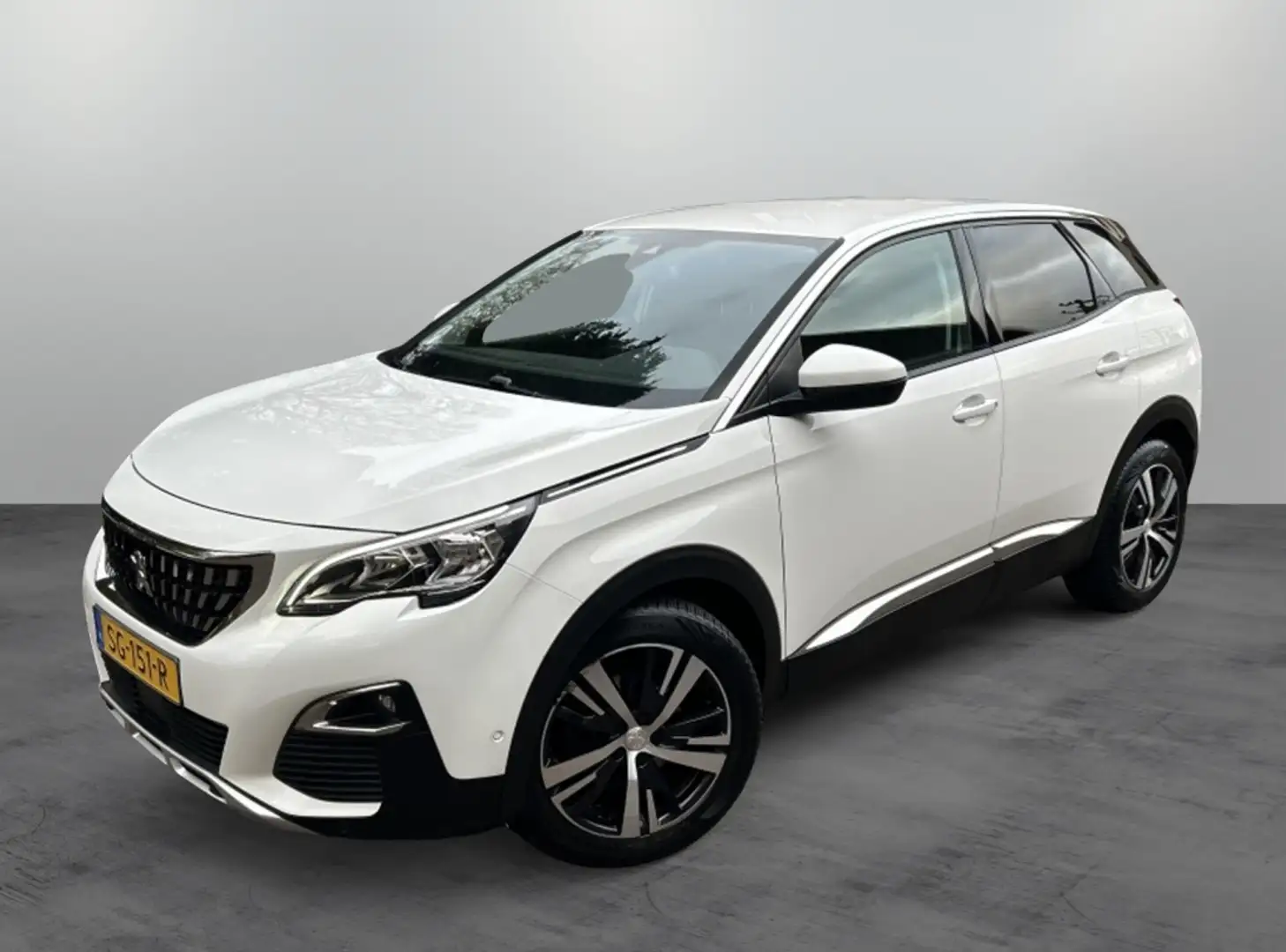 Peugeot 3008 1.2 130pk Automaat Allure Navi, Carplay, Trekhaak, Wit - 2