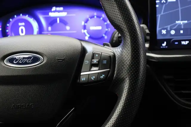 Ford Focus view 24