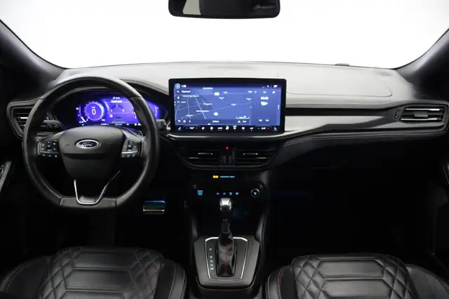 Ford Focus view 2