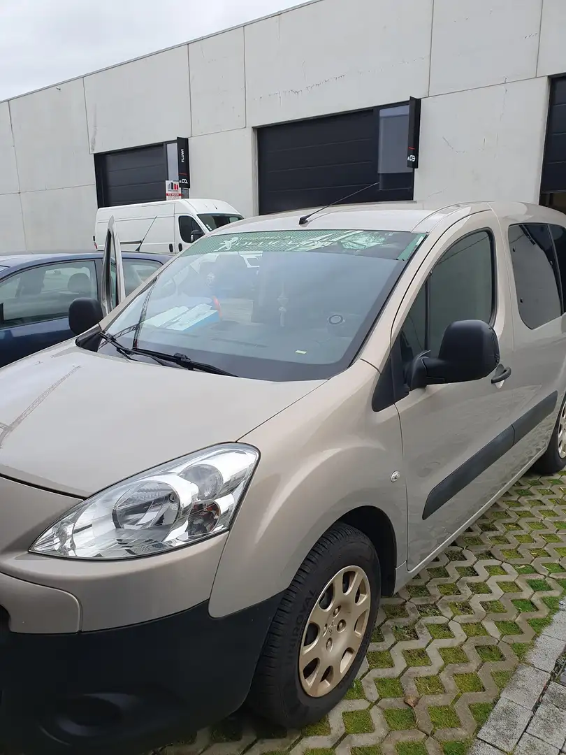 Peugeot Partner Partner 1.6 L1 98 VTi Komfort Bronze - 1