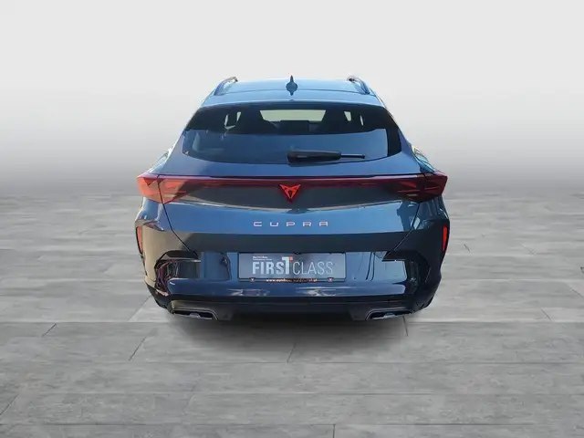 Cupra Formentor view 5