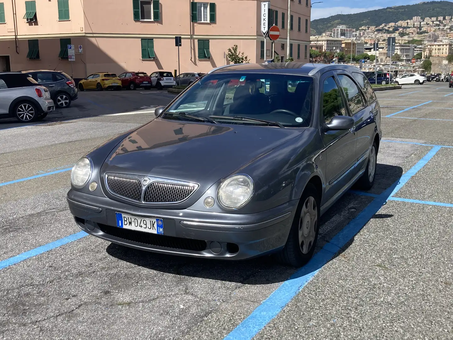 Lancia Lybra SW 1.9 jtd 115cv - 1