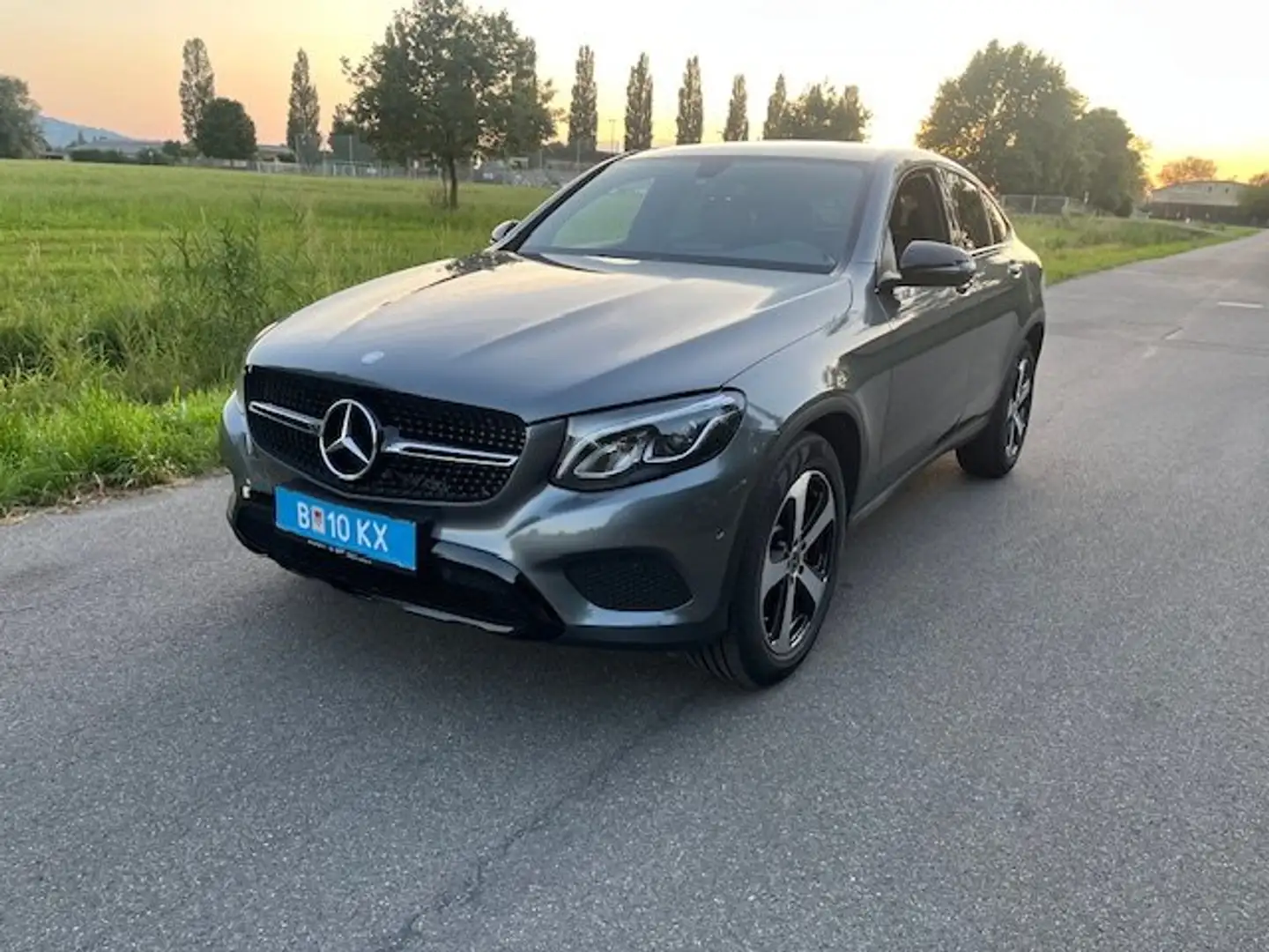 Mercedes-Benz GLC 220 GLC 220 d Coupé 4MATIC Aut. Grau - 1