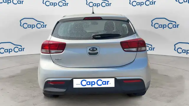 Kia Rio view 3