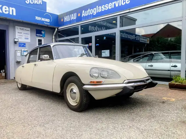 Citroen DS ID 19