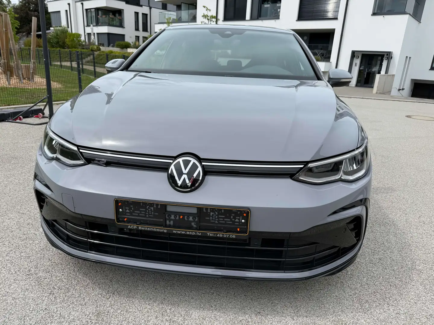 Volkswagen Golf Golf 1.5 eTSI OPF DSG R-Line Gris - 2