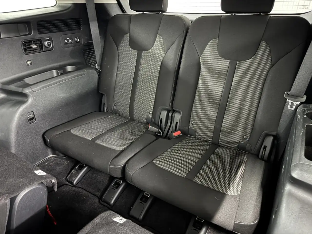 Kia Sorento снимка Kia Sorento