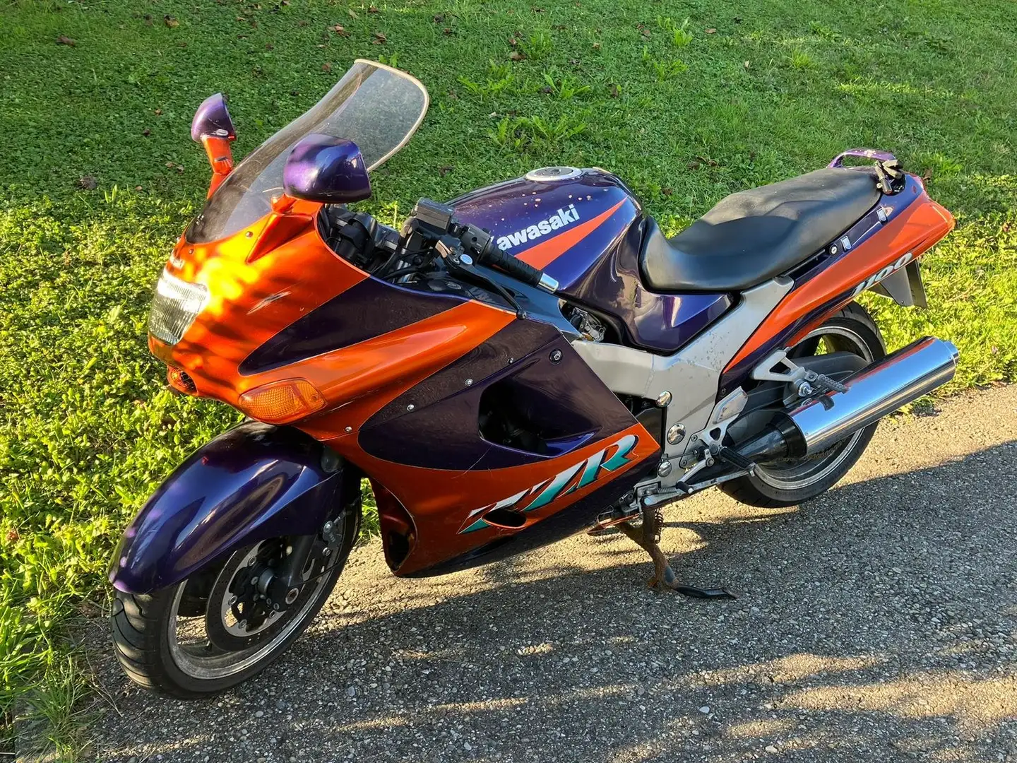 Kawasaki ZZR 1100 Oranj - 1