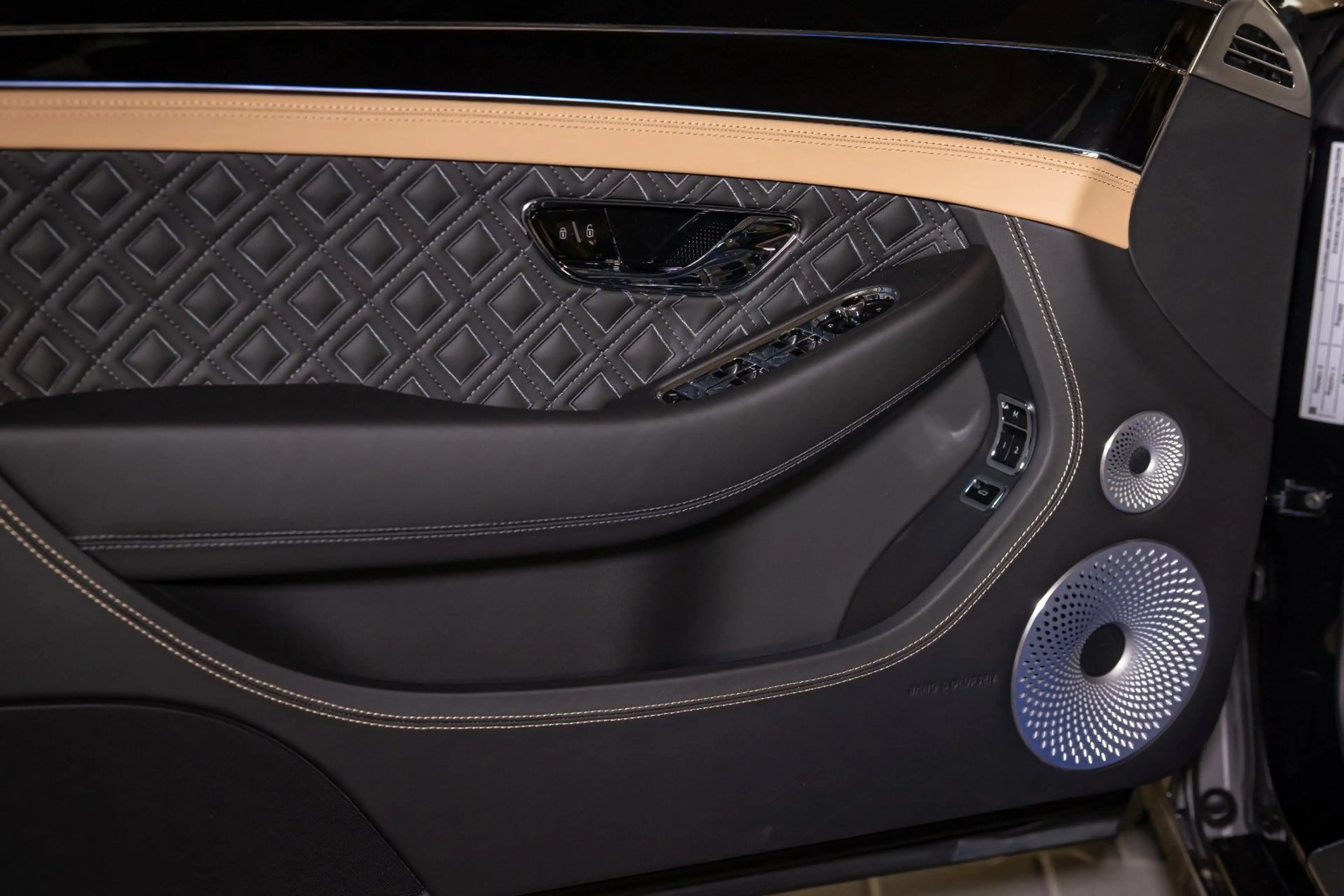 Bentley Continental GTC Speed W12 Blackline B&O Rotating — photo 13