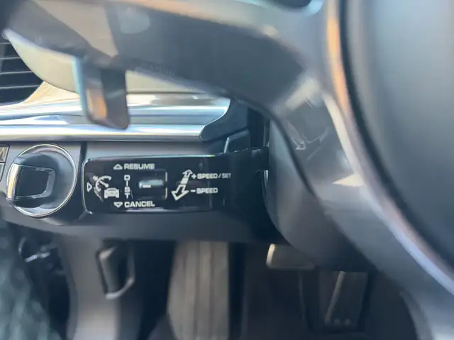 Porsche Panamera view 13