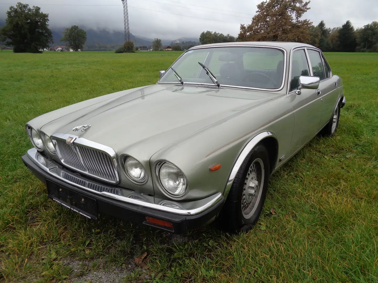 Jaguar XJ12 XJ12 Automatik Silber - 1