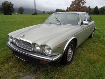 XJ12 Automatik