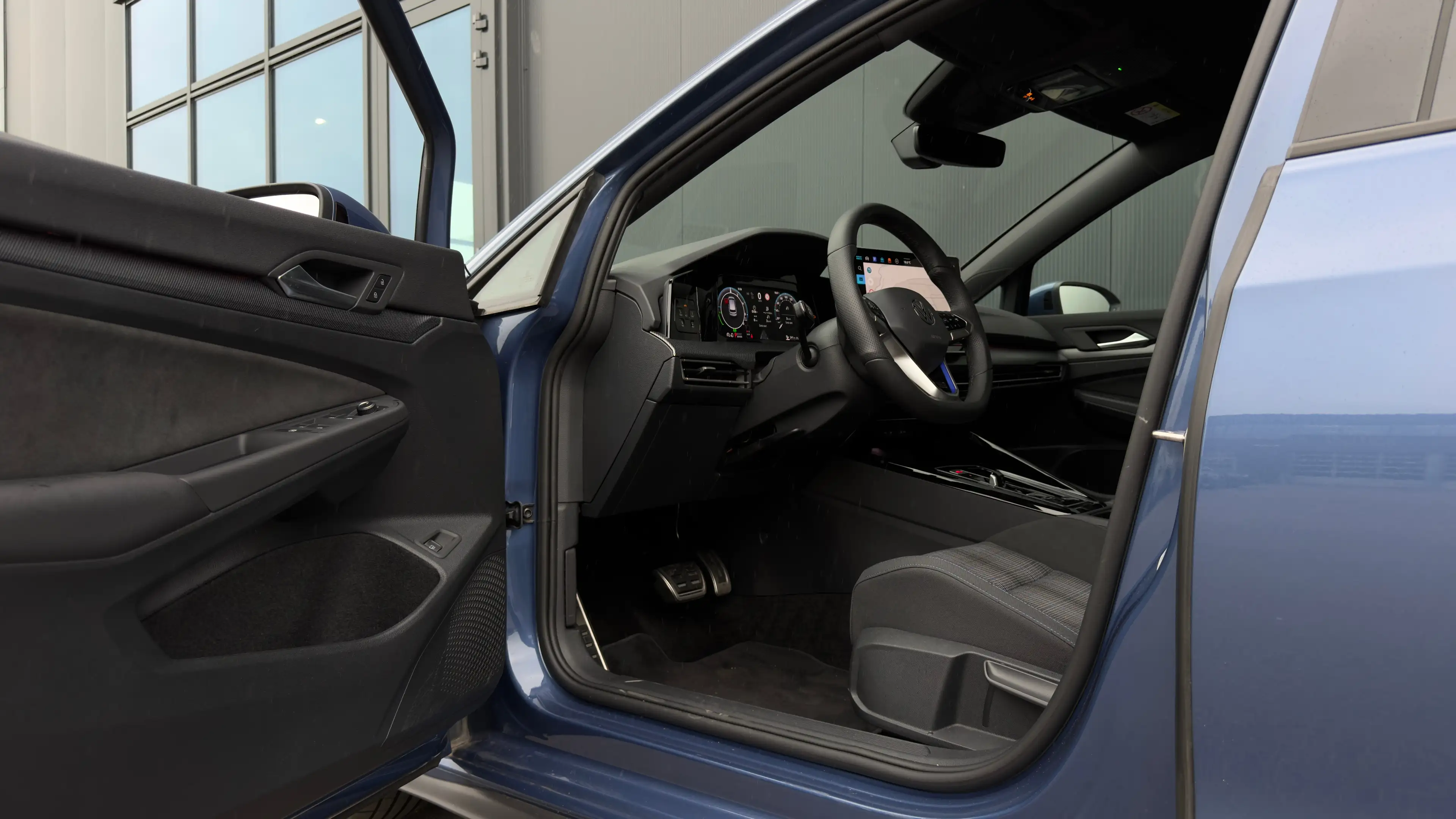 Volkswagen Golf GTE 1.5 eHybrid 272pk | Trekhaak | Achteruitrijcamera — photo 22