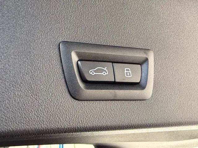 BMW X3 20d xDrive M-Sportpaket Pro Ansicht 34