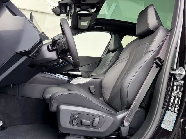 BMW X3 20d xDrive M-Sportpaket Pro Ansicht 12