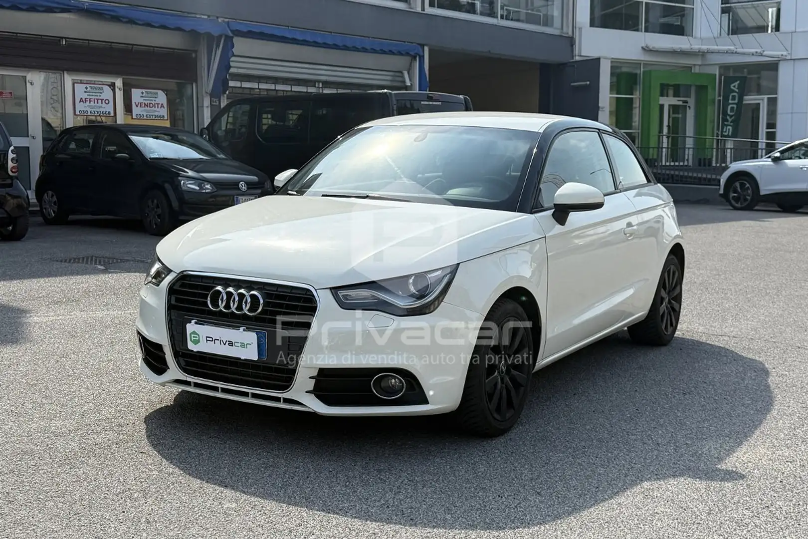 Audi A1 A1 1.6 TDI 105 CV Attraction Bianco - 1