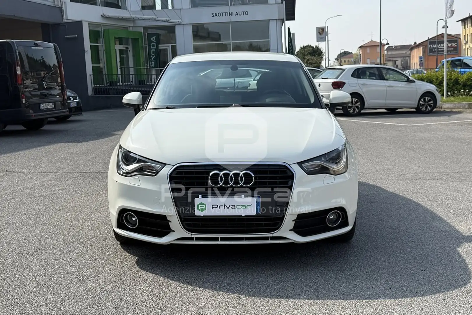 Audi A1 A1 1.6 TDI 105 CV Attraction Bianco - 2