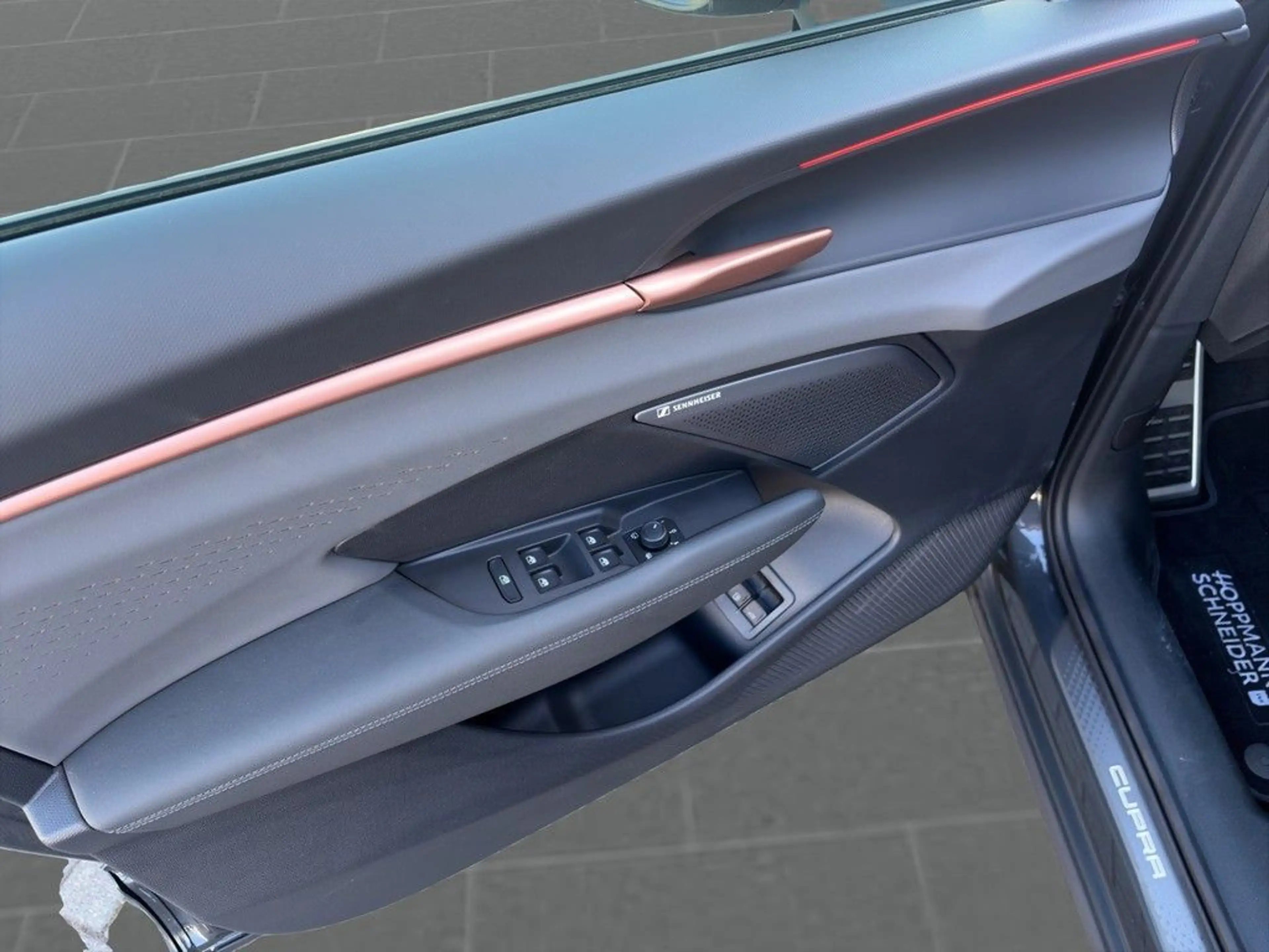 CUPRA Terramar VZ 1.5 e-HYBRID 200 kW, Navigation, Rüc — photo 10