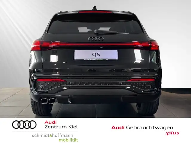 Audi Q5 view 5