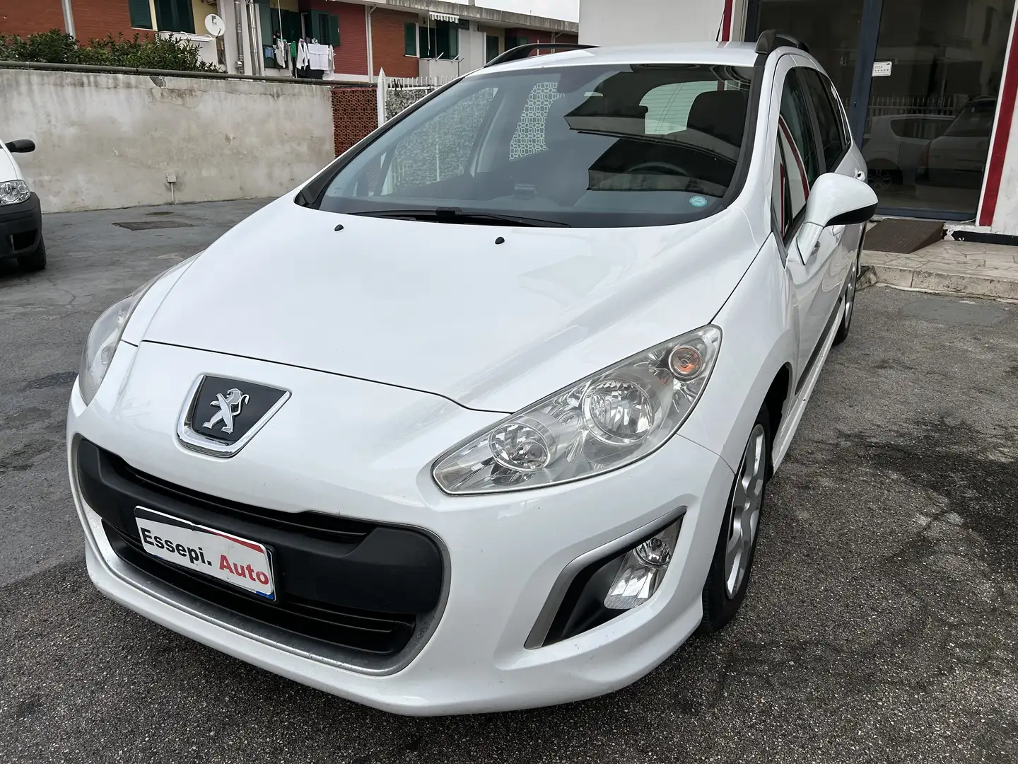 Peugeot 308 SW 1.6 hdi 16v Business 110cv 6m fap - 1