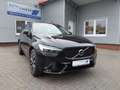 Volvo XC60 B4 D 2WD Plus Dark ACC/LED/SHZ/PDC/KAM/PANO 145... Schwarz - thumbnail 1