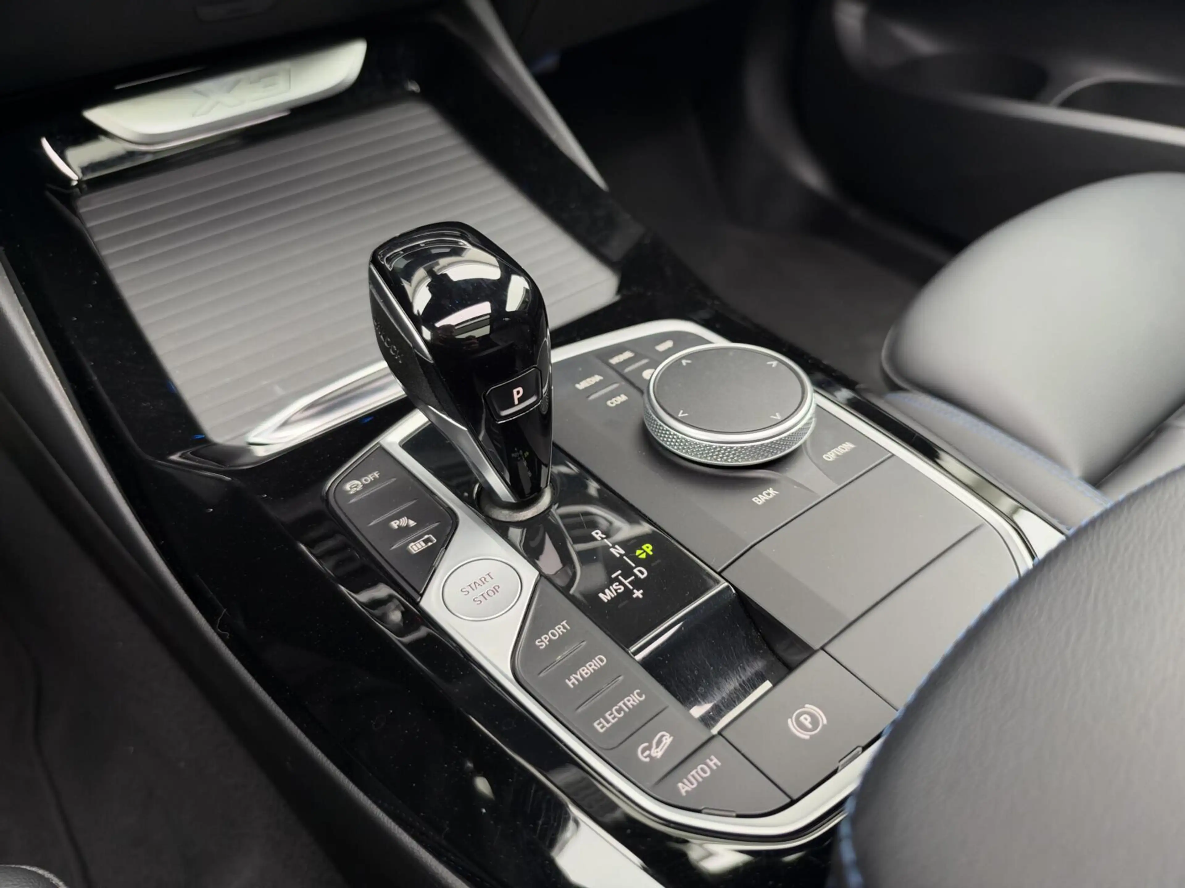 BMW X3 xDrive30e High Ex M Sport Memory Sfeer Panorama — photo 19