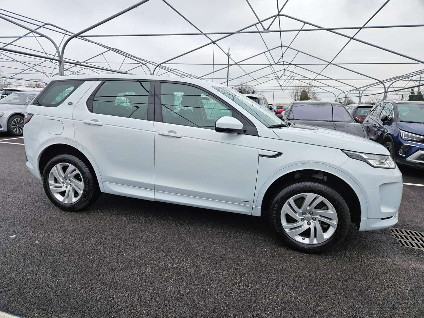 Land Rover Discovery Sport 2.0d Sd4 Mhev R-Dynamic Awd 240cv - 2020 - Joinsteer - #5