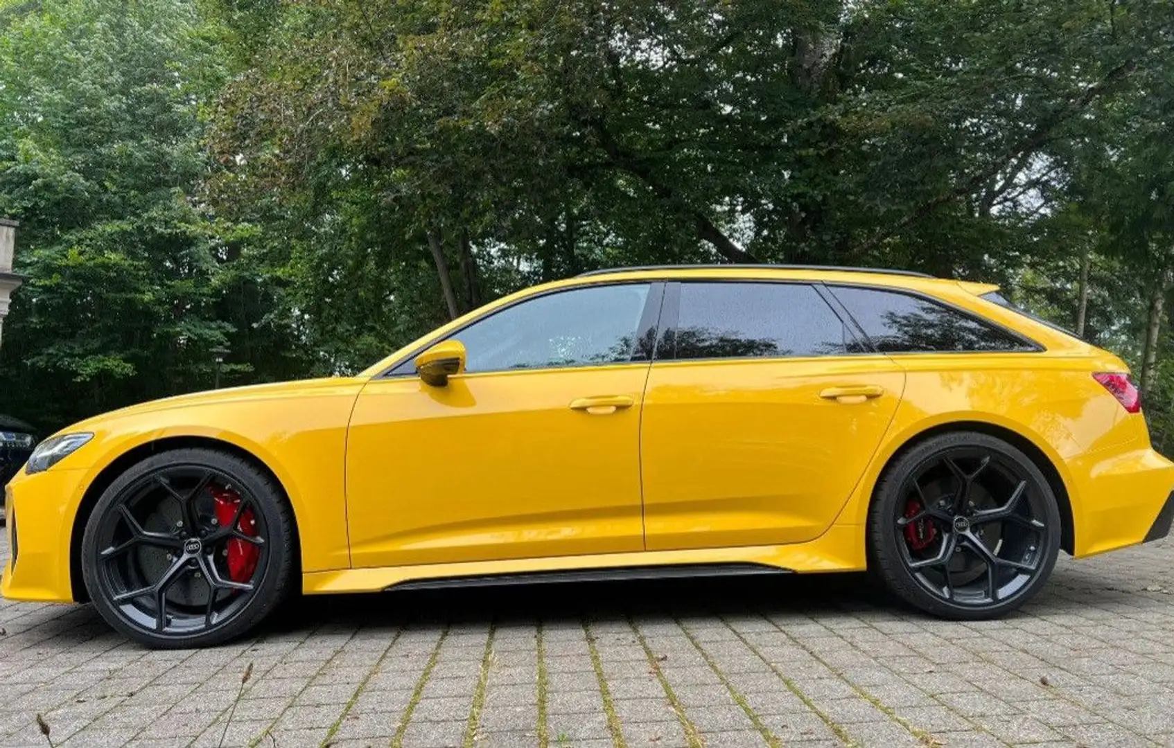 Audi RS6 PERFO-SONDERFARBE-KERAMIK-305KM/H-VOLL !!! Gelb - 1