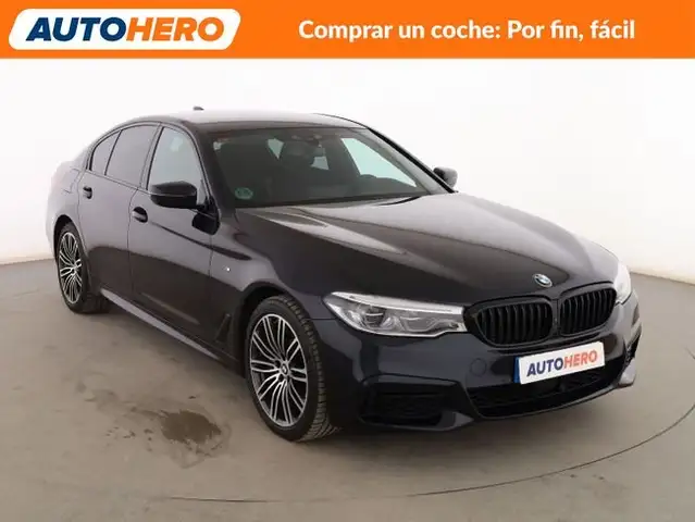 BMW 5 Series view 8