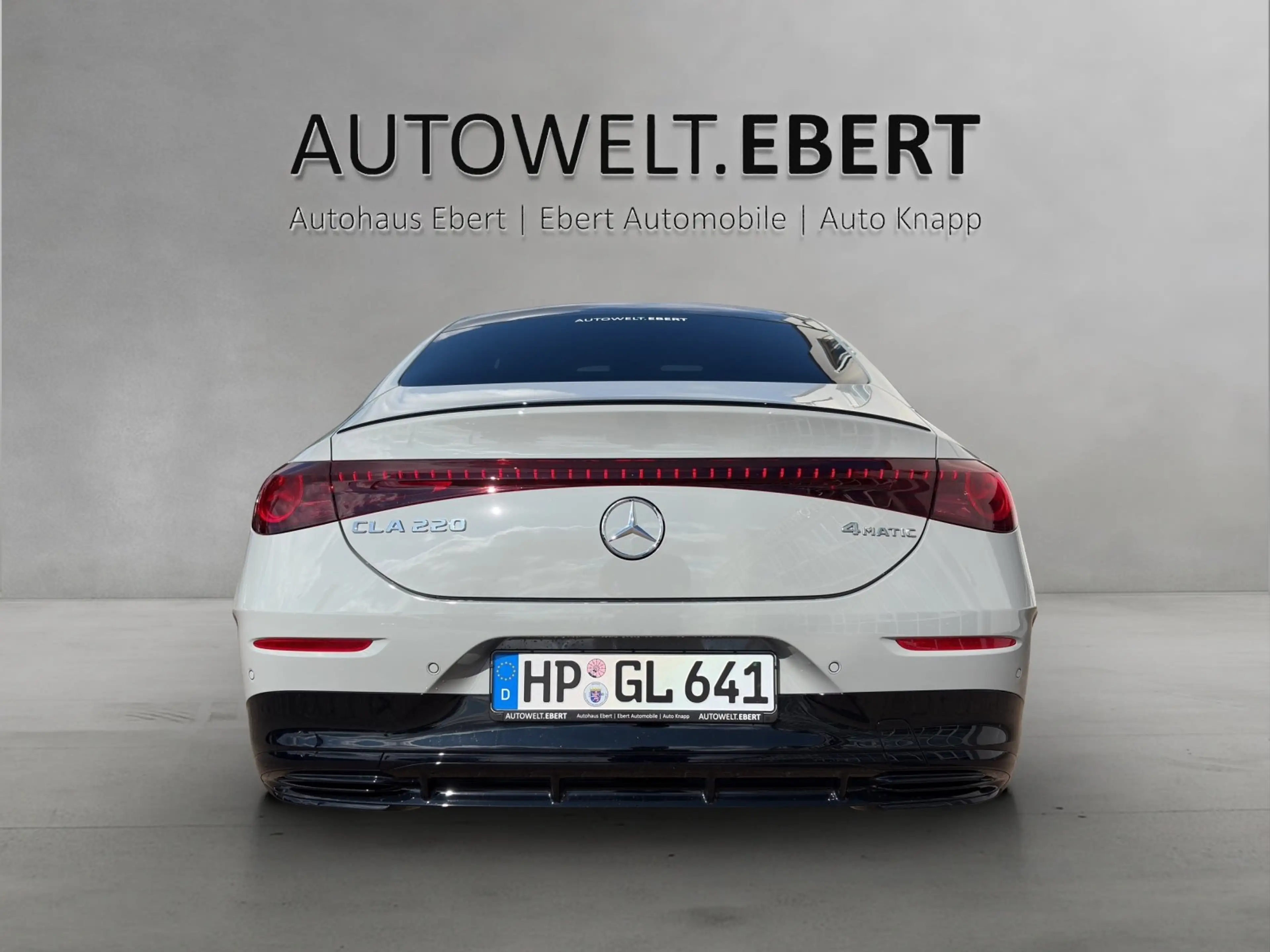 Mercedes-Benz CLA 220 4M AMG SUPERSCREEN Burm3D PANO AHK HUD — photo 4