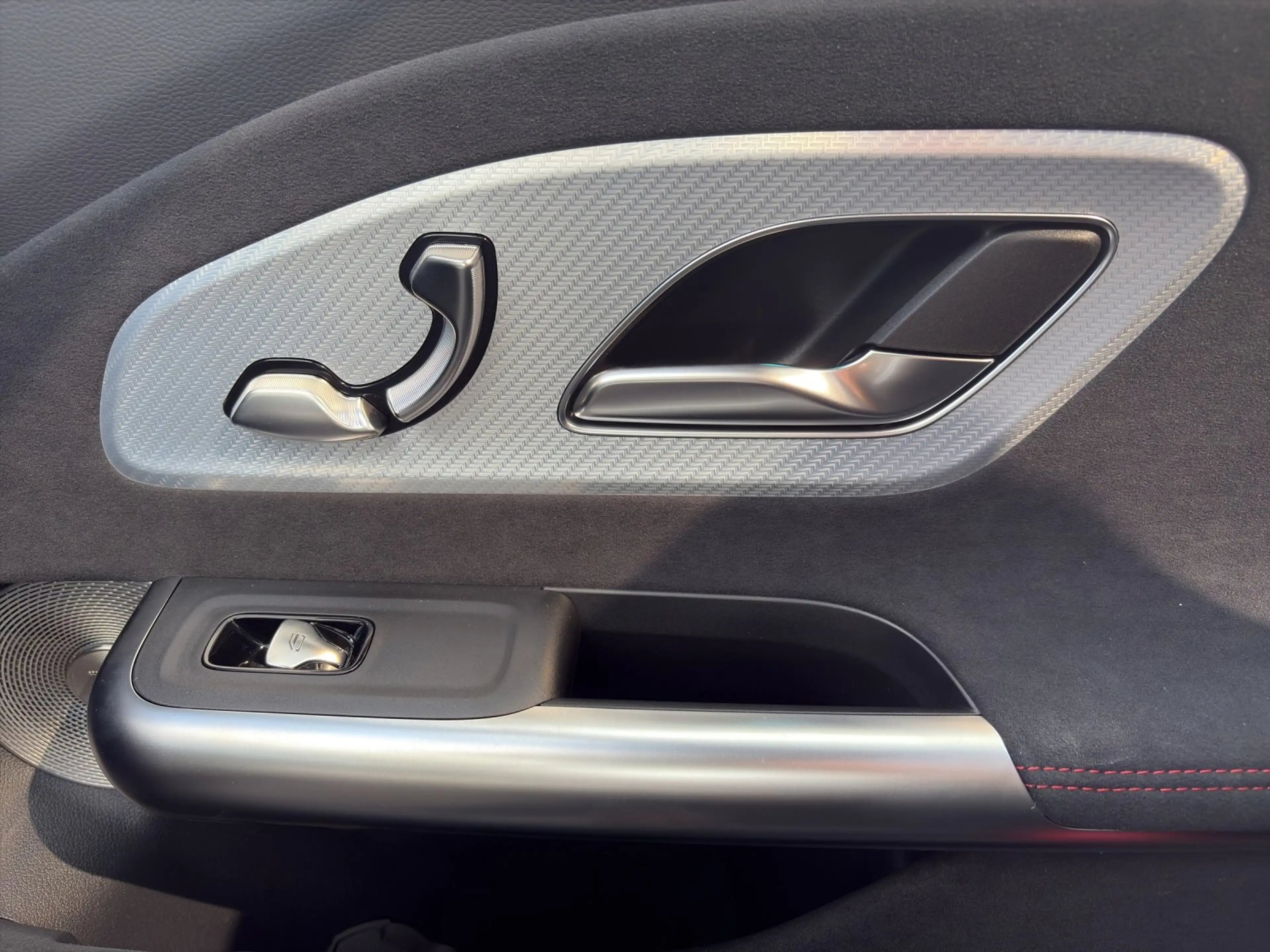 Mercedes-Benz CLA 220 4M AMG SUPERSCREEN Burm3D PANO AHK HUD — photo 14