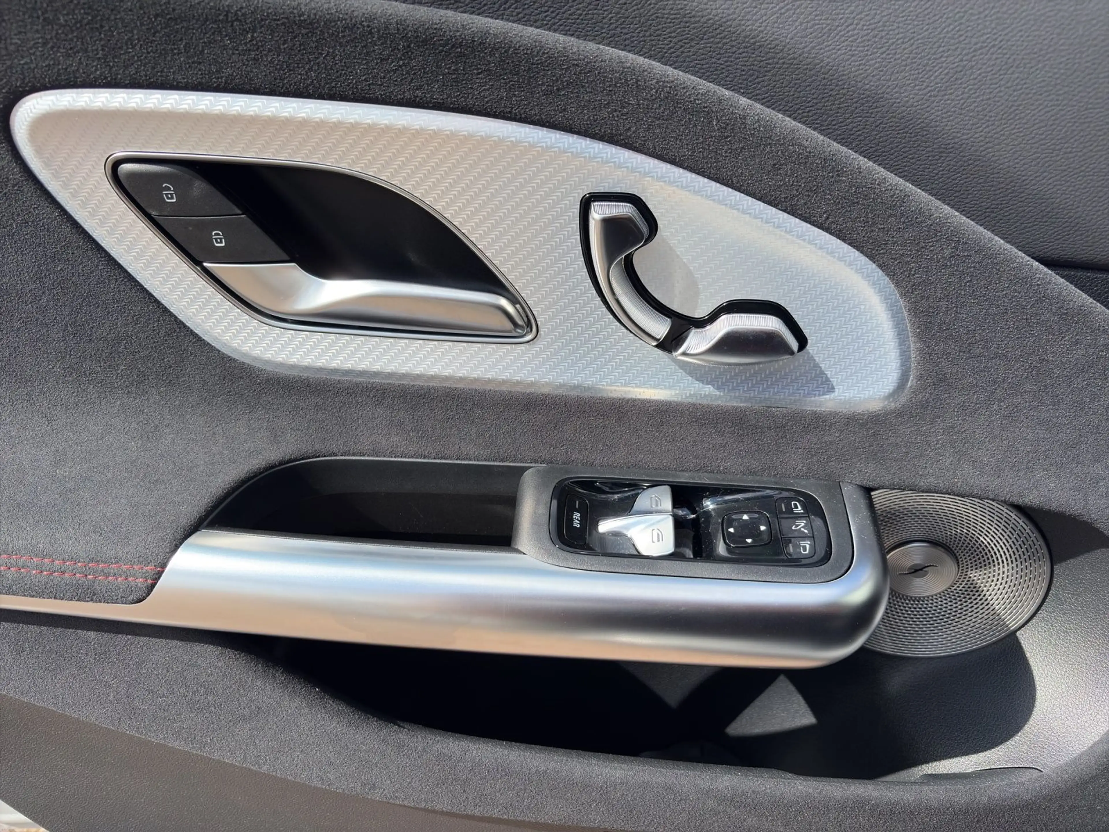 Mercedes-Benz CLA 220 4M AMG SUPERSCREEN Burm3D PANO AHK HUD — photo 13