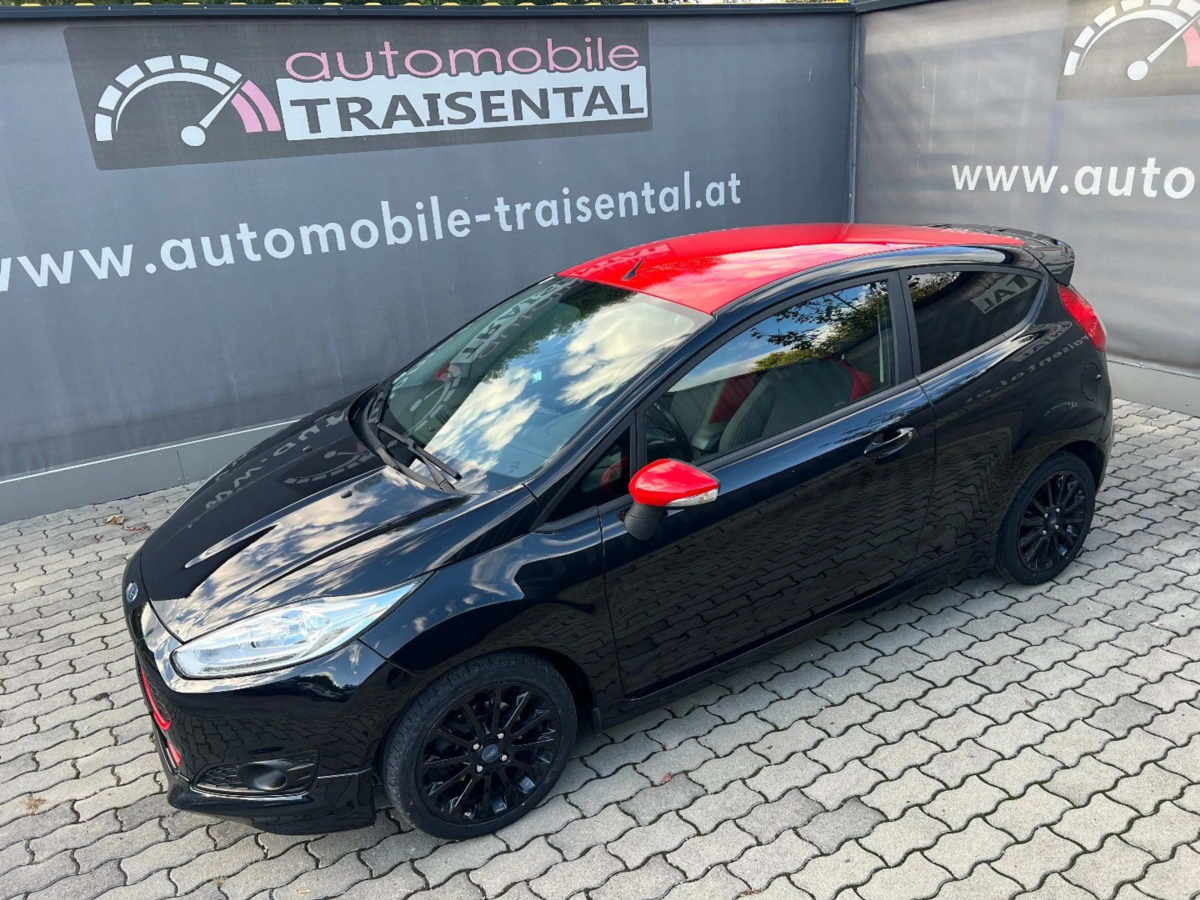 Ford Fiesta 1.0 EcoBoost Black Edition — photo 8