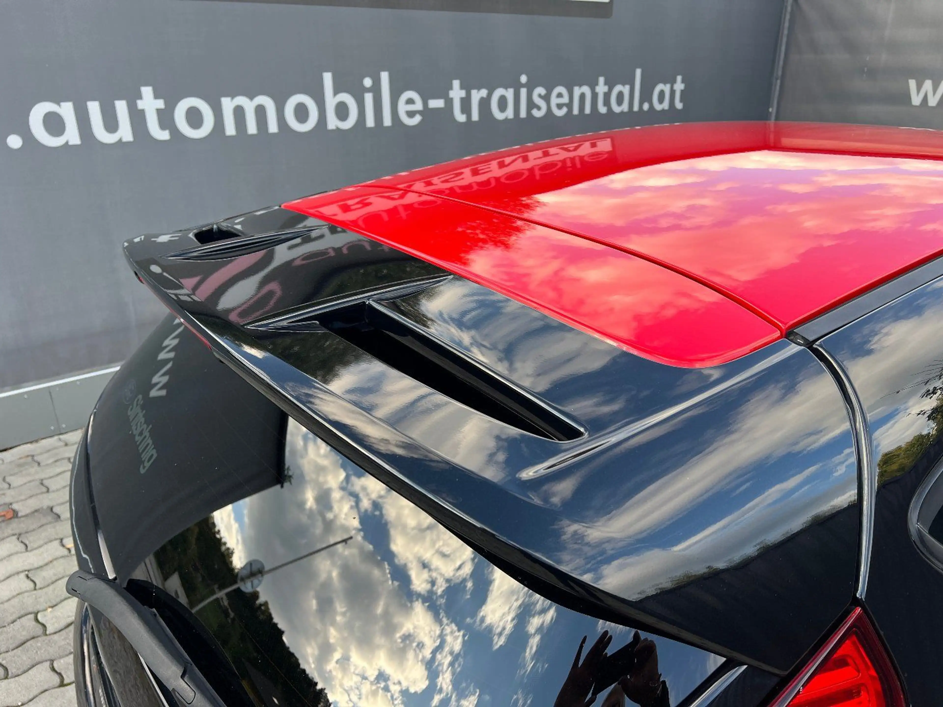 Ford Fiesta 1.0 EcoBoost Black Edition — photo 9