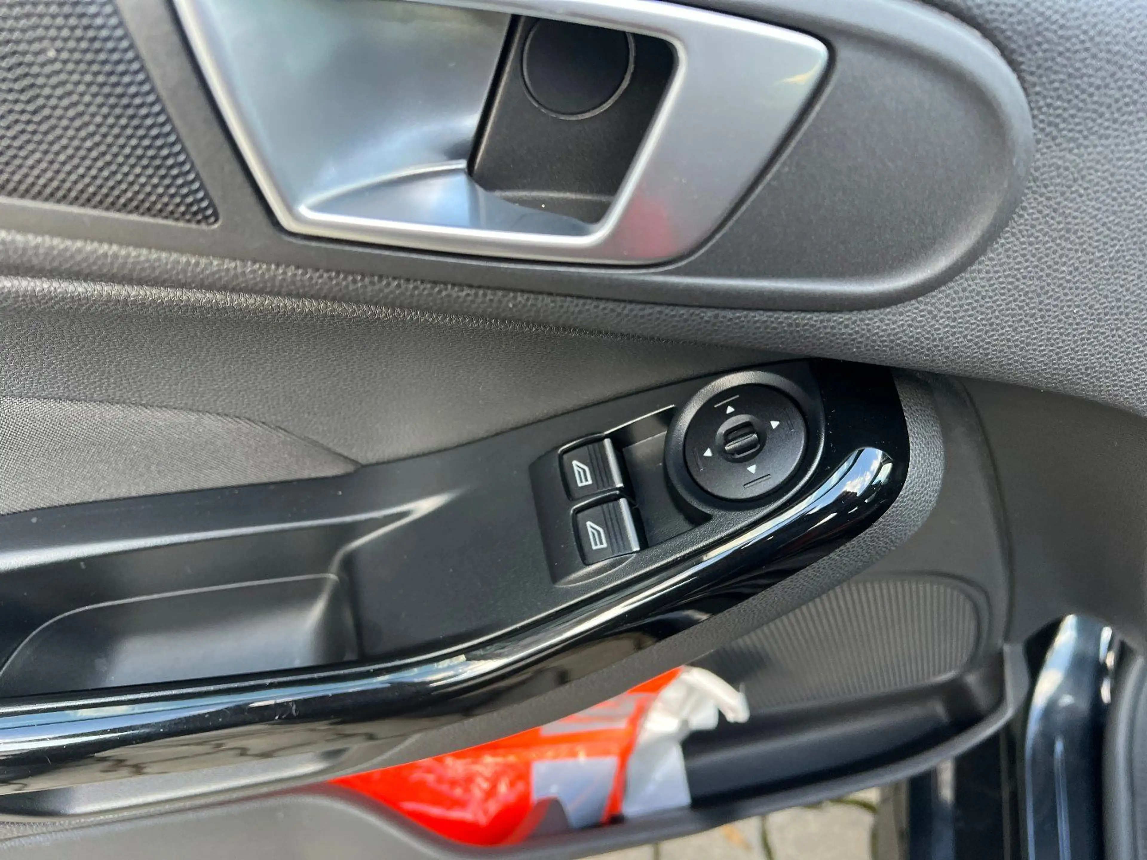 Ford Fiesta 1.0 EcoBoost Black Edition — photo 15