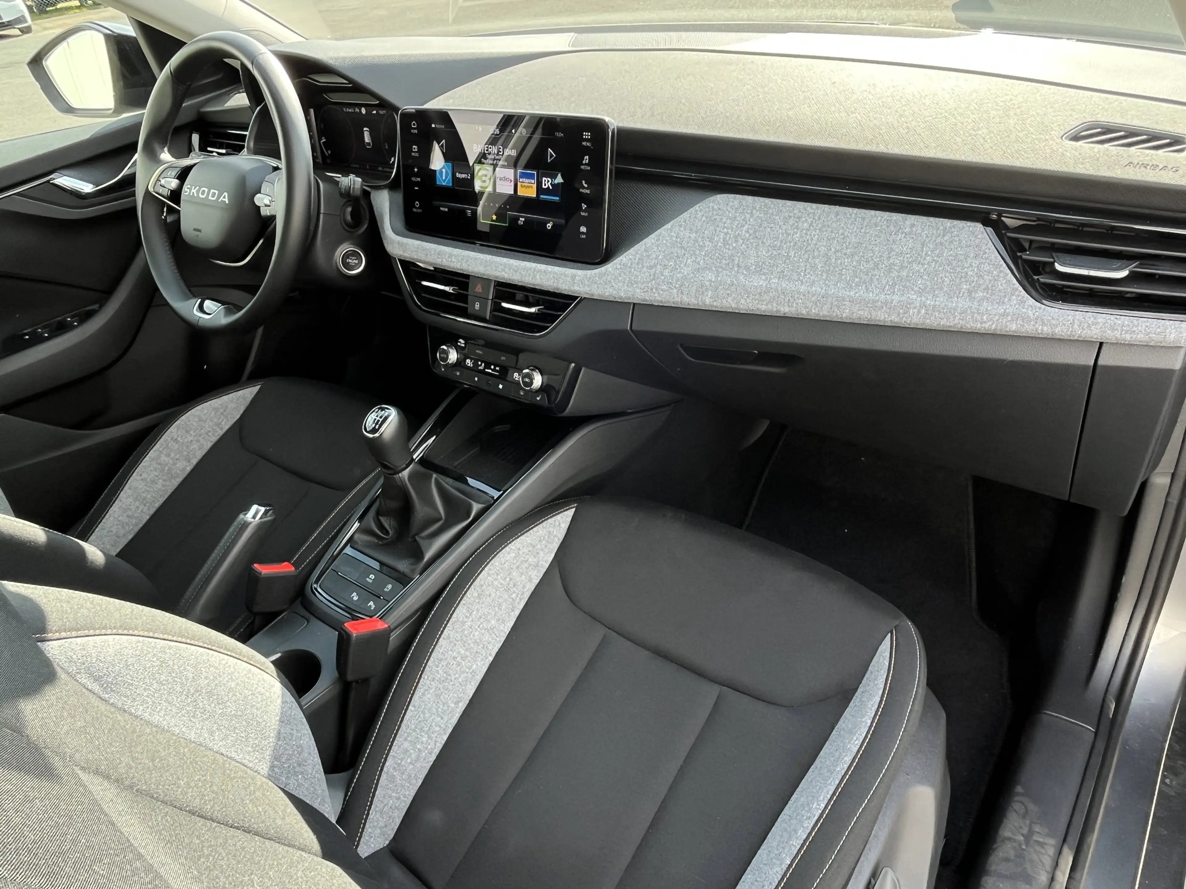 Skoda Scala 1.5 TSI Tour 141€ m.20% Anz. AHK-Vorb. Navi MATR — photo 14