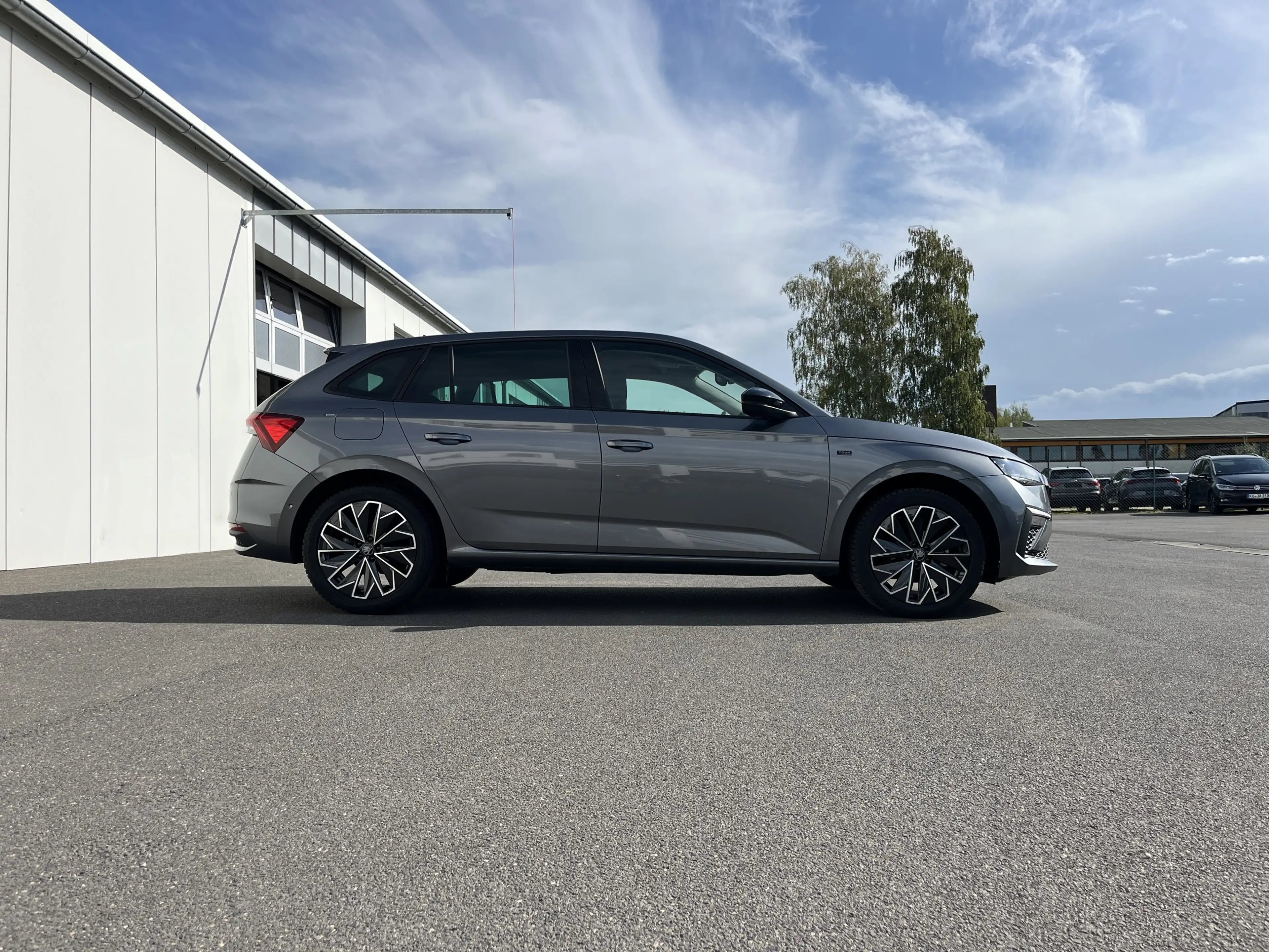 Skoda Scala 1.5 TSI Tour 141€ m.20% Anz. AHK-Vorb. Navi MATR — photo 5