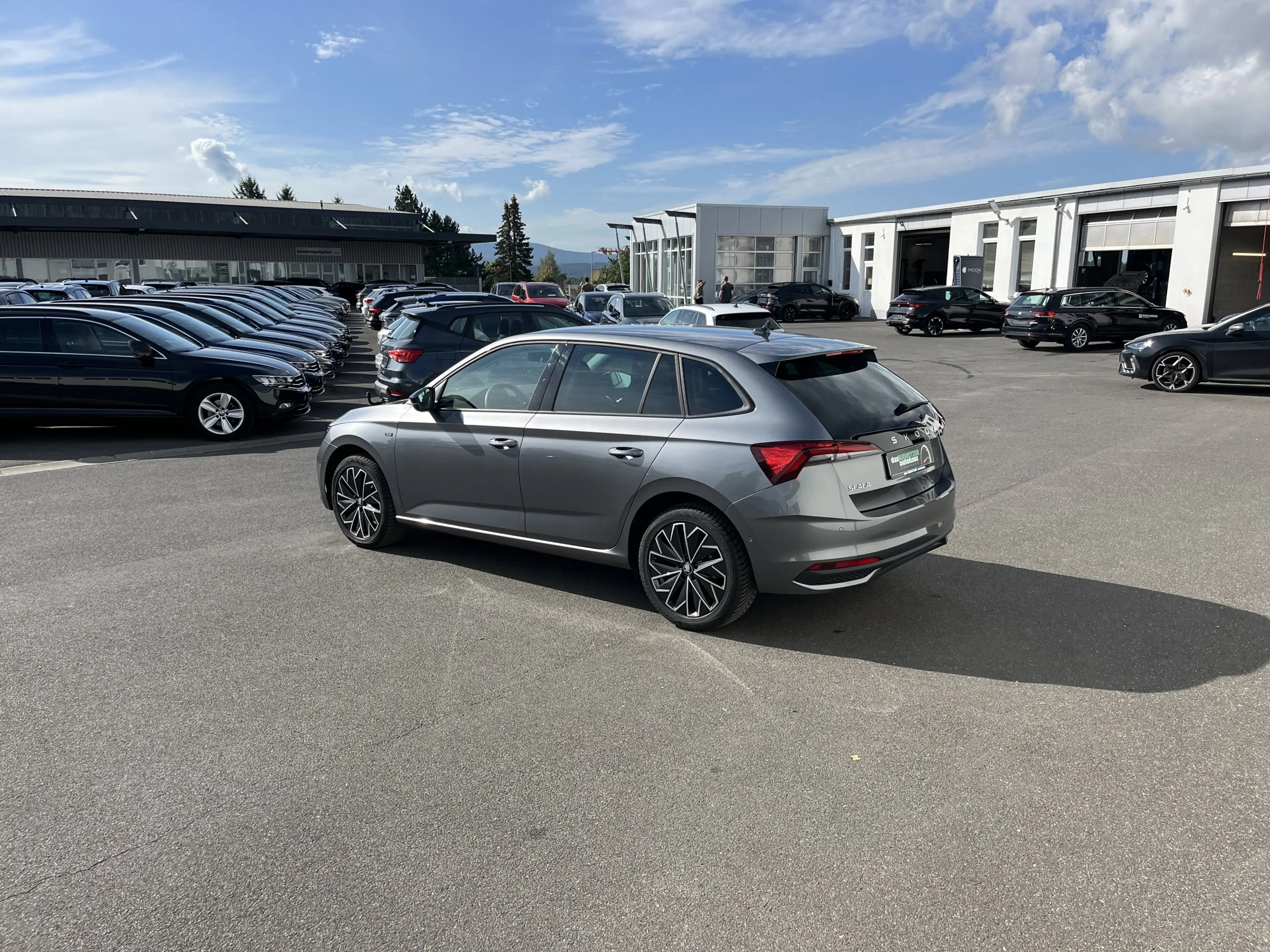 Skoda Scala 1.5 TSI Tour 141€ m.20% Anz. AHK-Vorb. Navi MATR — photo 11