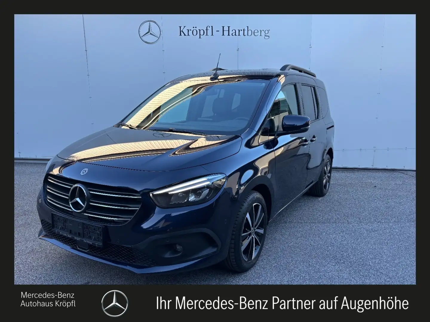 Mercedes-Benz T-Class T 180 PROGRESSIVE Standard LED PTS Klima DAB AHK Bleu - 1