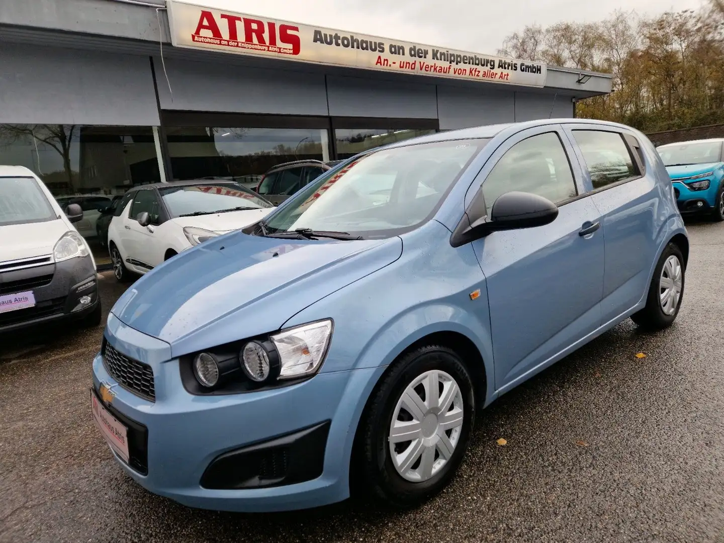Chevrolet Aveo Schrägheck LS Blau - 2