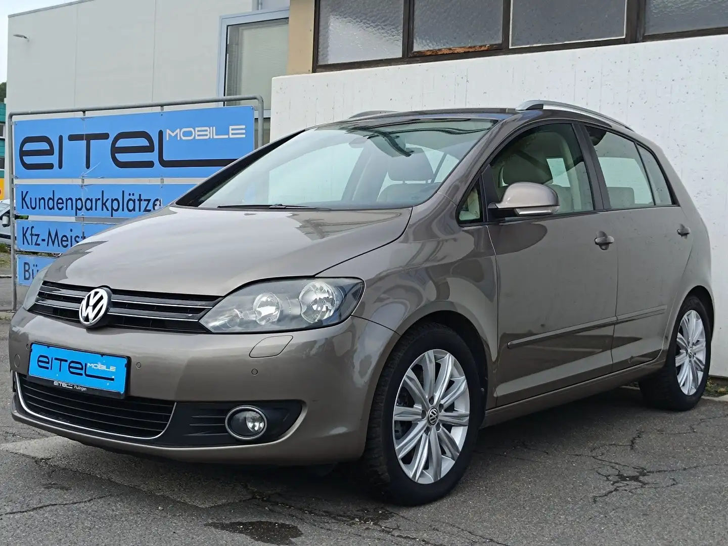 Volkswagen Golf Plus VI Highline 1,4 TSI Alcantara SHZ PDC Bruin - 1