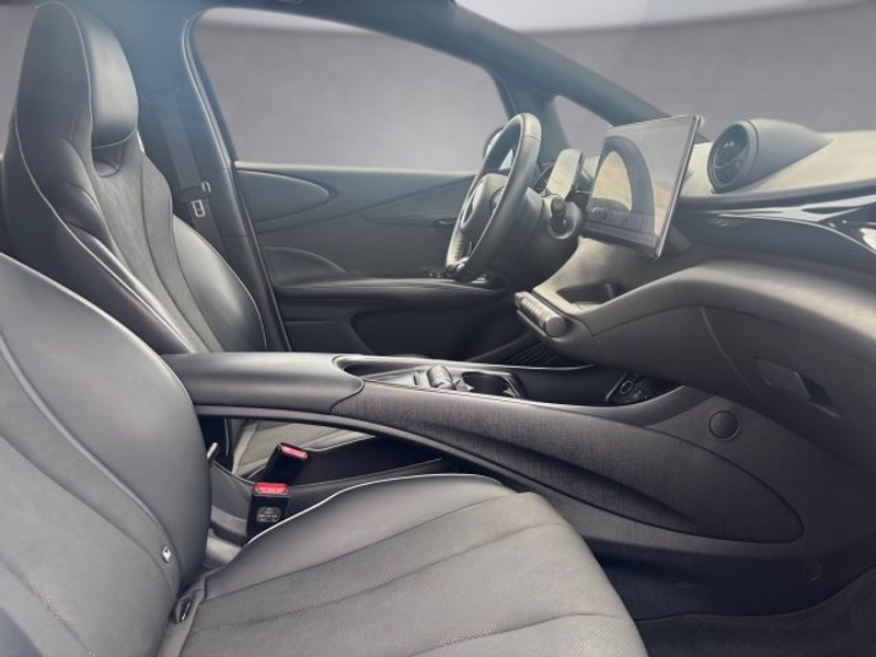 BYD Dolphin EV — photo 11