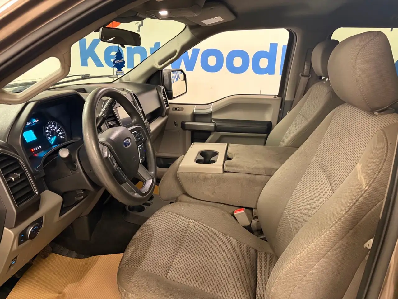 Ford F 150 снимка Ford F 150