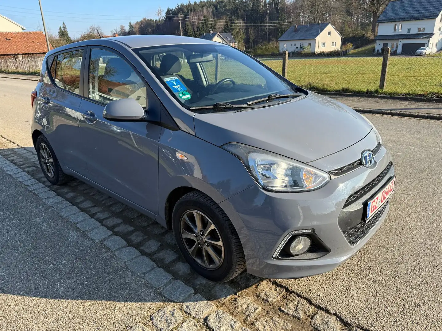 Hyundai i10 Intro Edition - 1