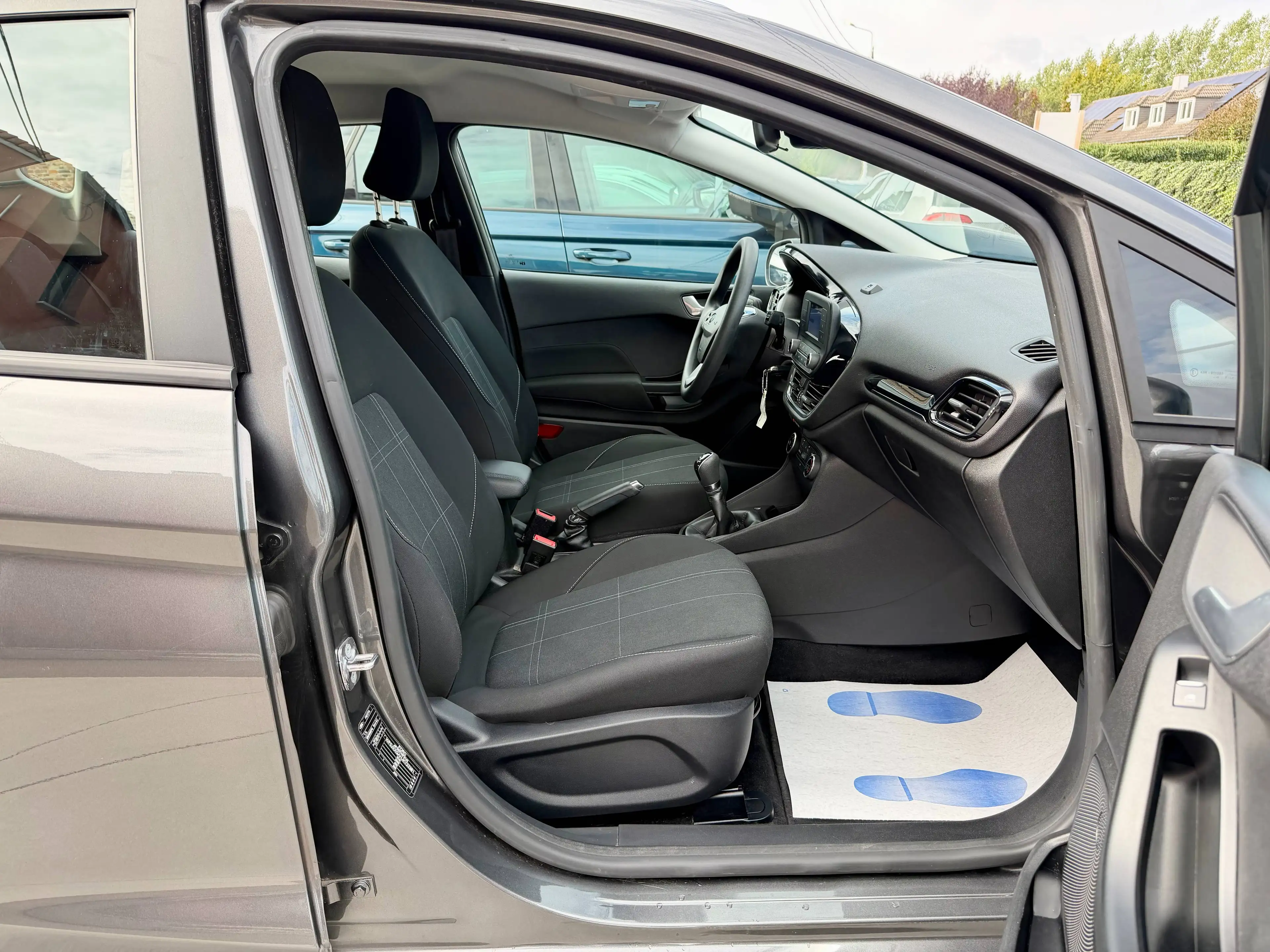 Ford Fiesta 1.1i*1er PROP*AIRCO*GARANTIE* — photo 13