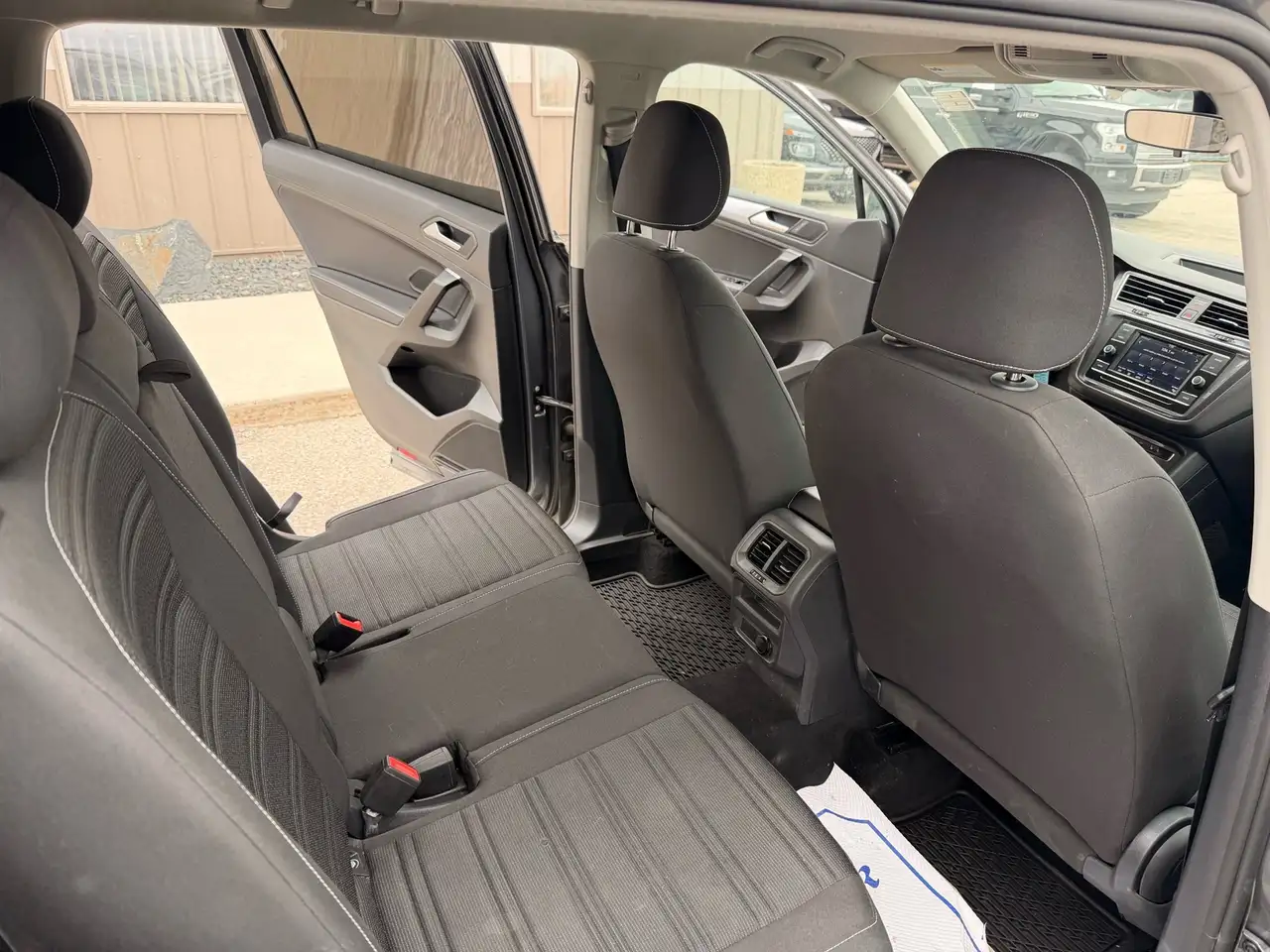 Volkswagen Tiguan снимка Volkswagen Tiguan