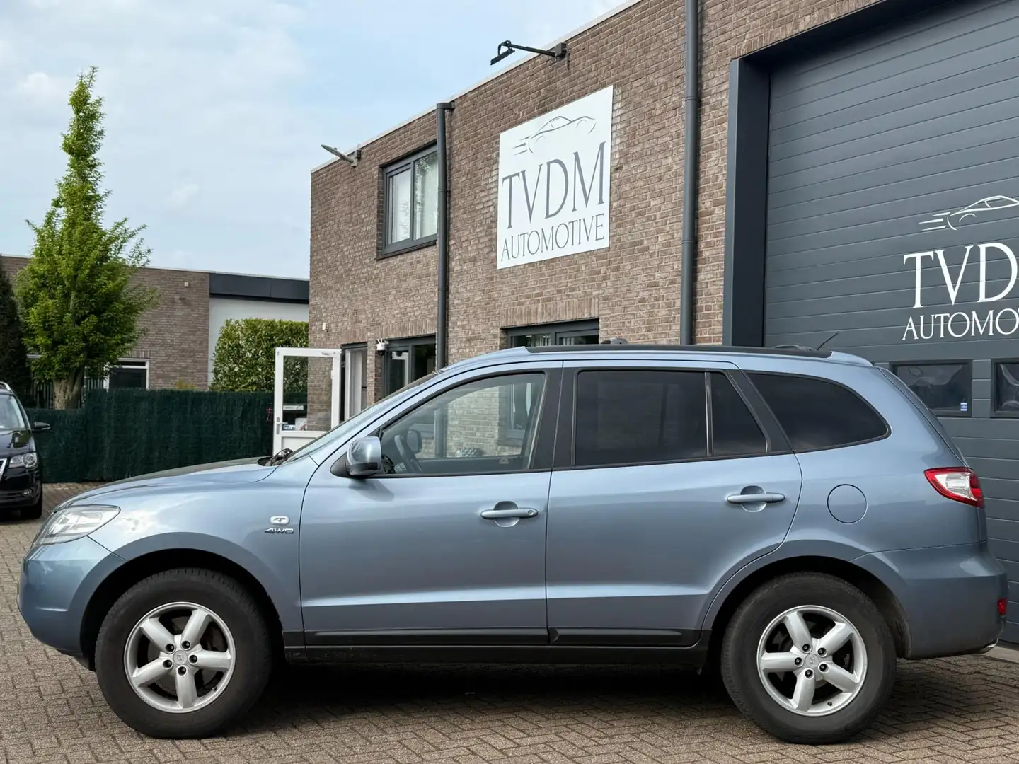 Hyundai SANTA FE 2.7i V6 4WD Dynamic 7p. Trekhaak, Navi, Camera Blauw - 2