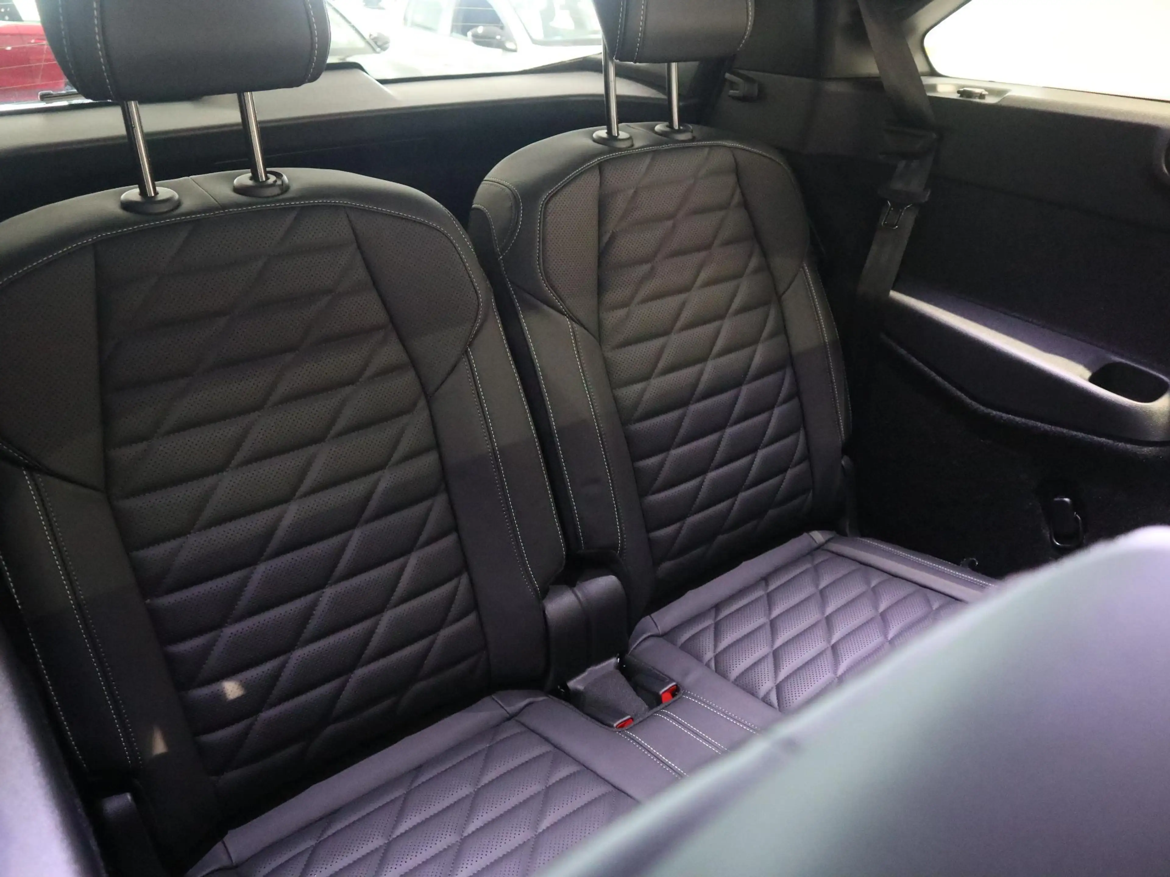 Peugeot 5008 e-5008 210 GT Exclusive 7 seats + nappa leder — photo 9