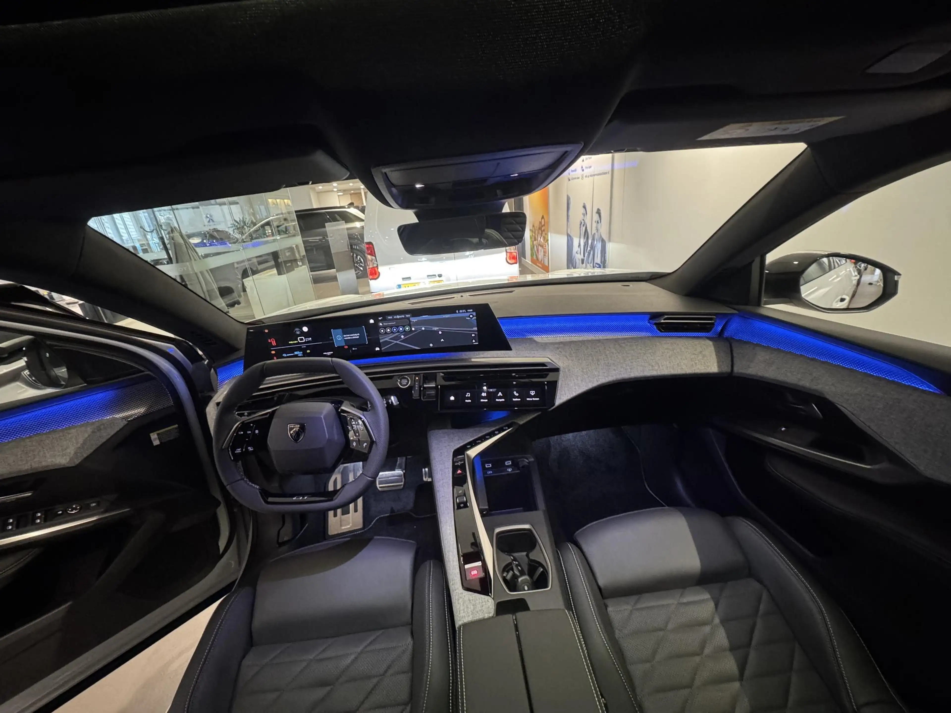 Peugeot 5008 e-5008 210 GT Exclusive 7 seats + nappa leder — photo 10