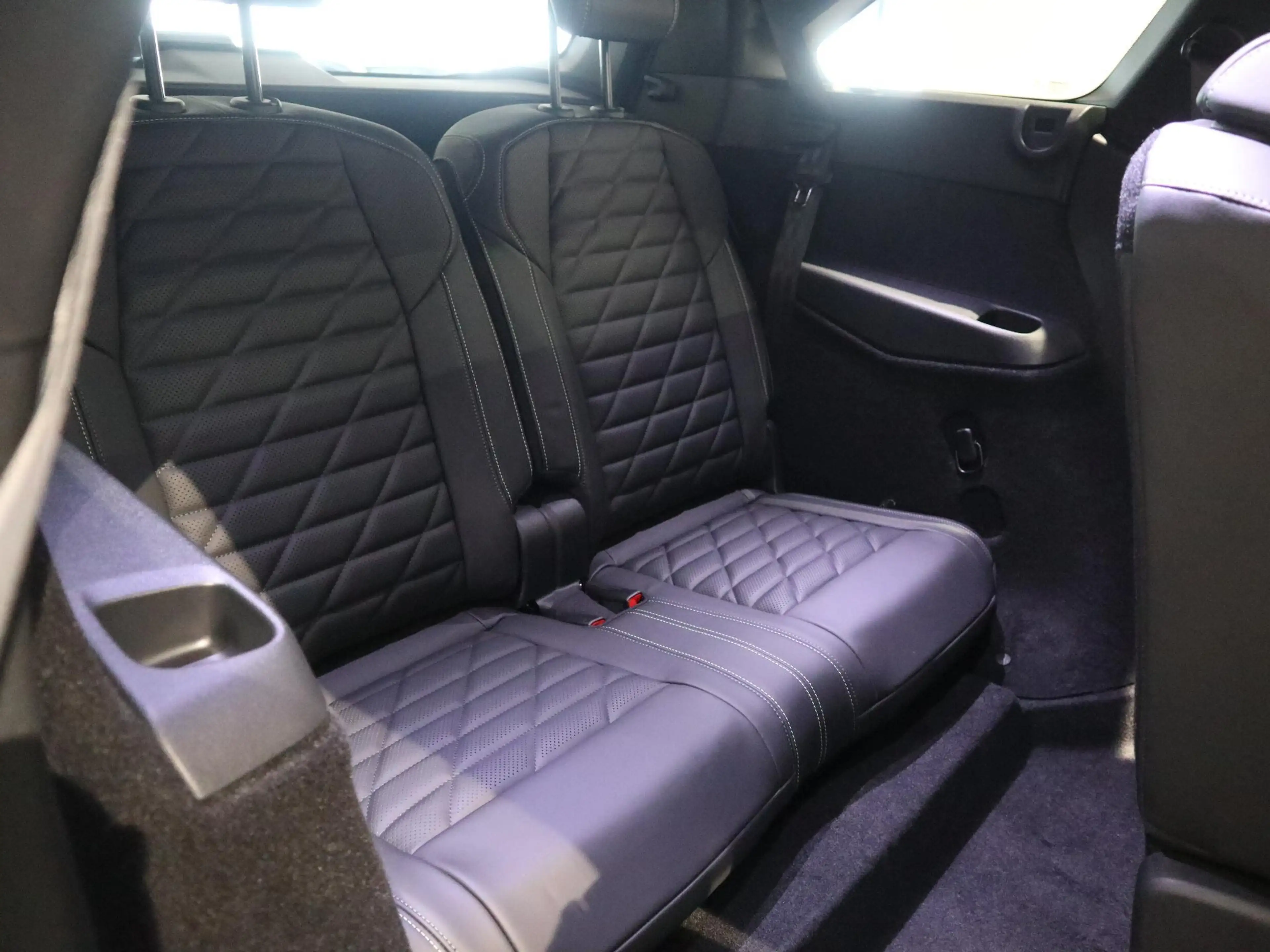 Peugeot 5008 e-5008 210 GT Exclusive 7 seats + nappa leder — photo 12